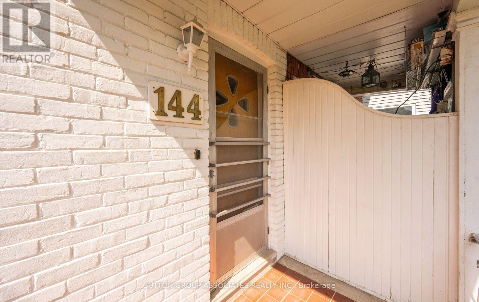144 BELLWOODS AVENUE, Toronto (Trinity-Bellwoods) — photo 3