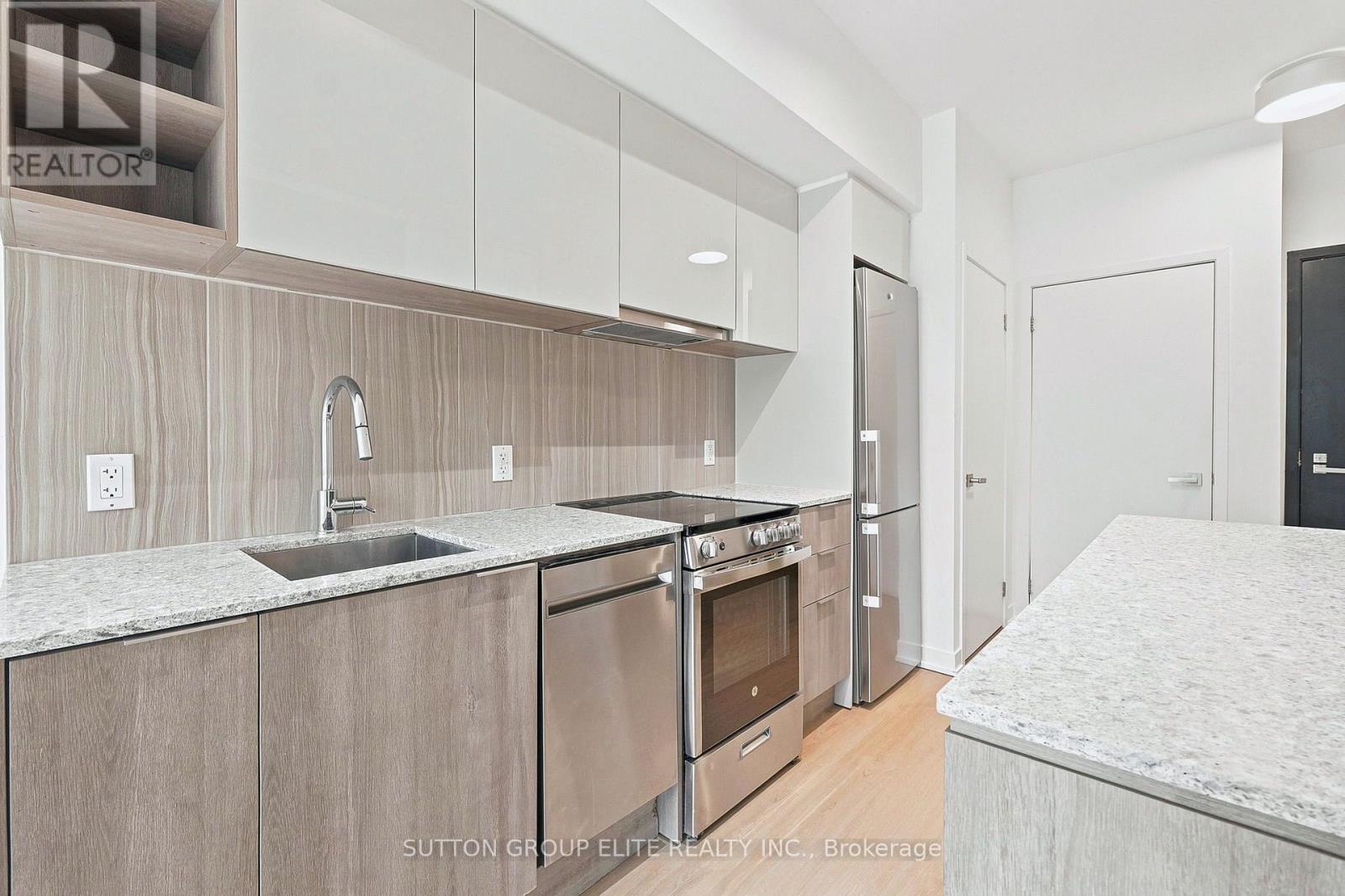 106 - 31 TIPPETT ROAD, Toronto (Clanton Park) — photo 9