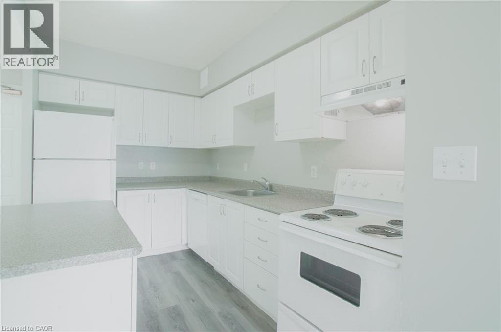 736 OLD ALBERT Street Unit# 204, Waterloo — photo 9