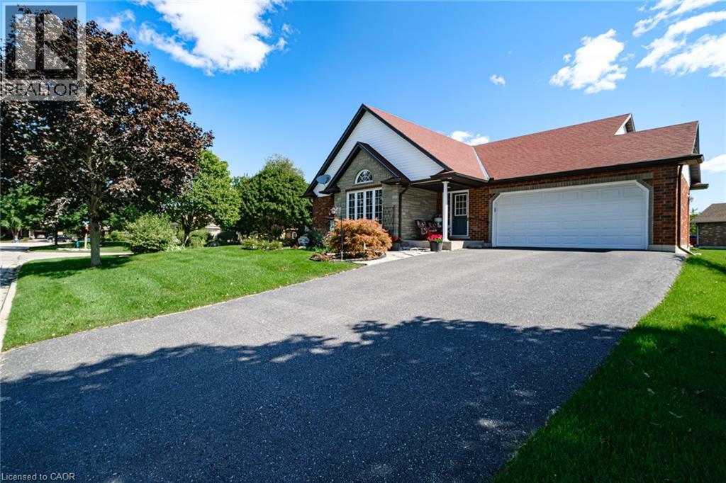 13 COASTAL Court, Port Dover — photo 2