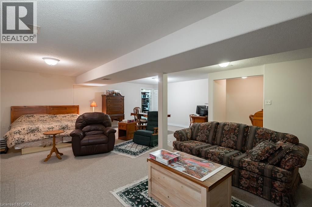 13 COASTAL Court - 26