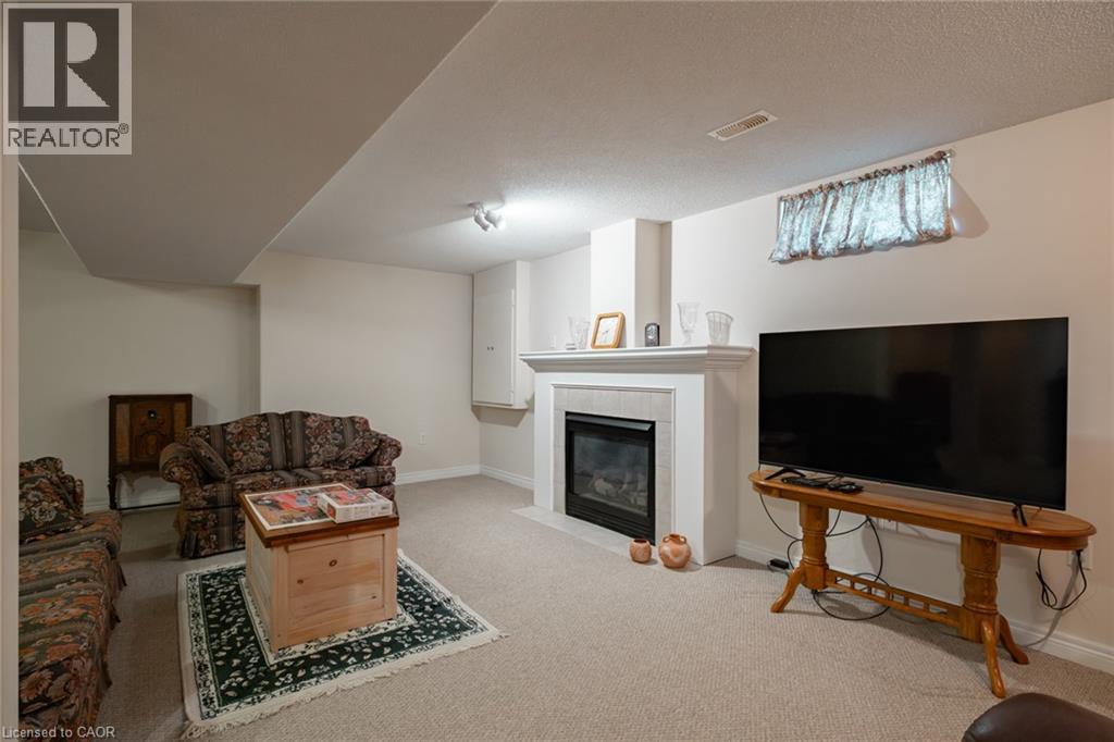 13 COASTAL Court - 27