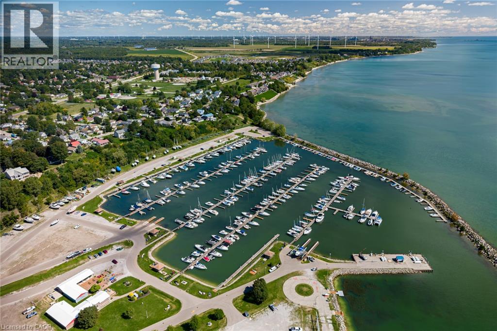 13 COASTAL Court - 46