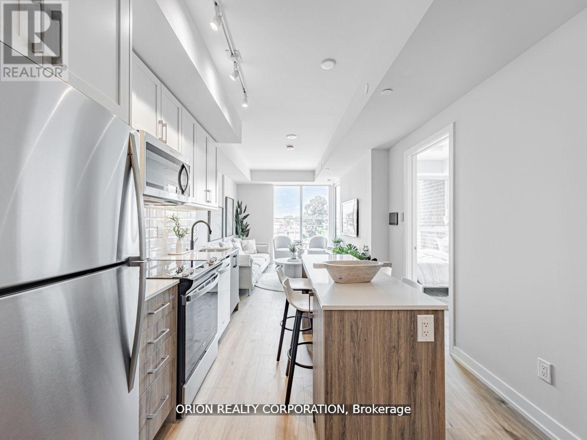 210 - 201 BROCK STREET S, Whitby (Downtown Whitby) — photo 6