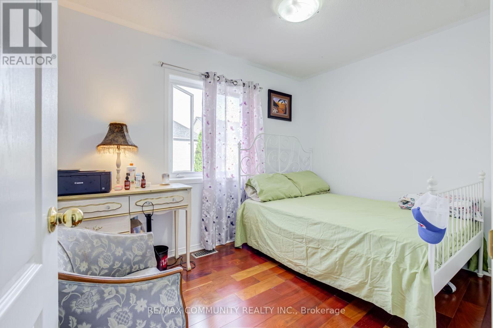 19 Tiller Street, Ajax, ON photo 37