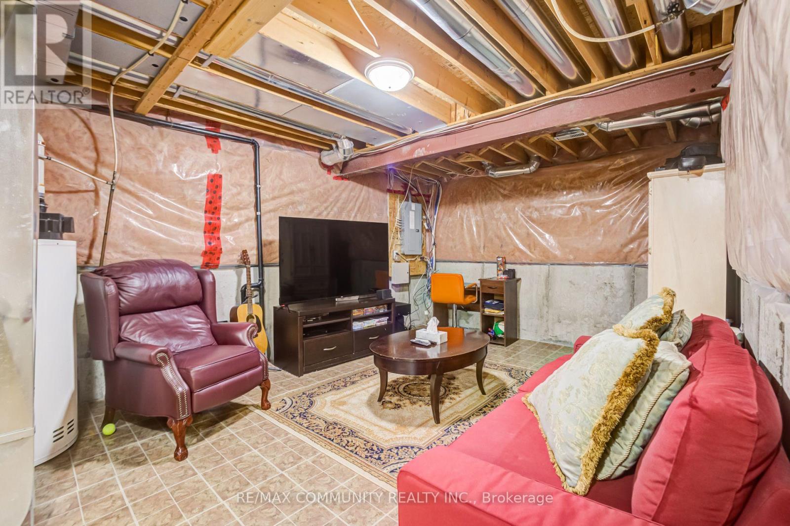 19 Tiller Street, Ajax, ON photo 40