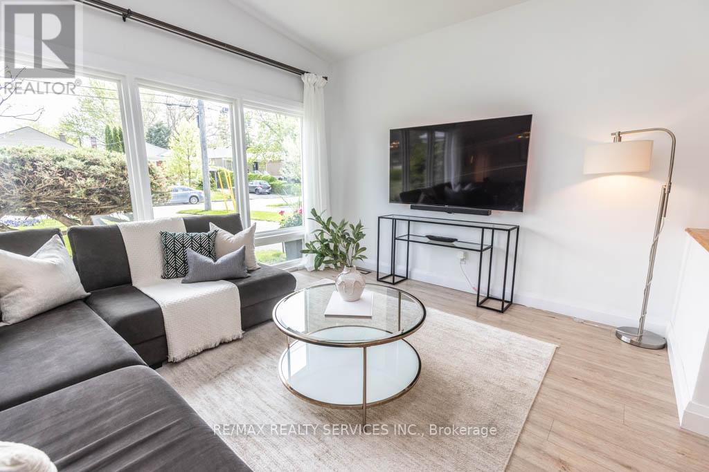 126 ROEBUCK DRIVE, Toronto (Kennedy Park) — photo 6