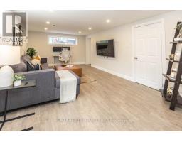 126 Roebuck Drive, Toronto, ON M1K2H8 Photo 19