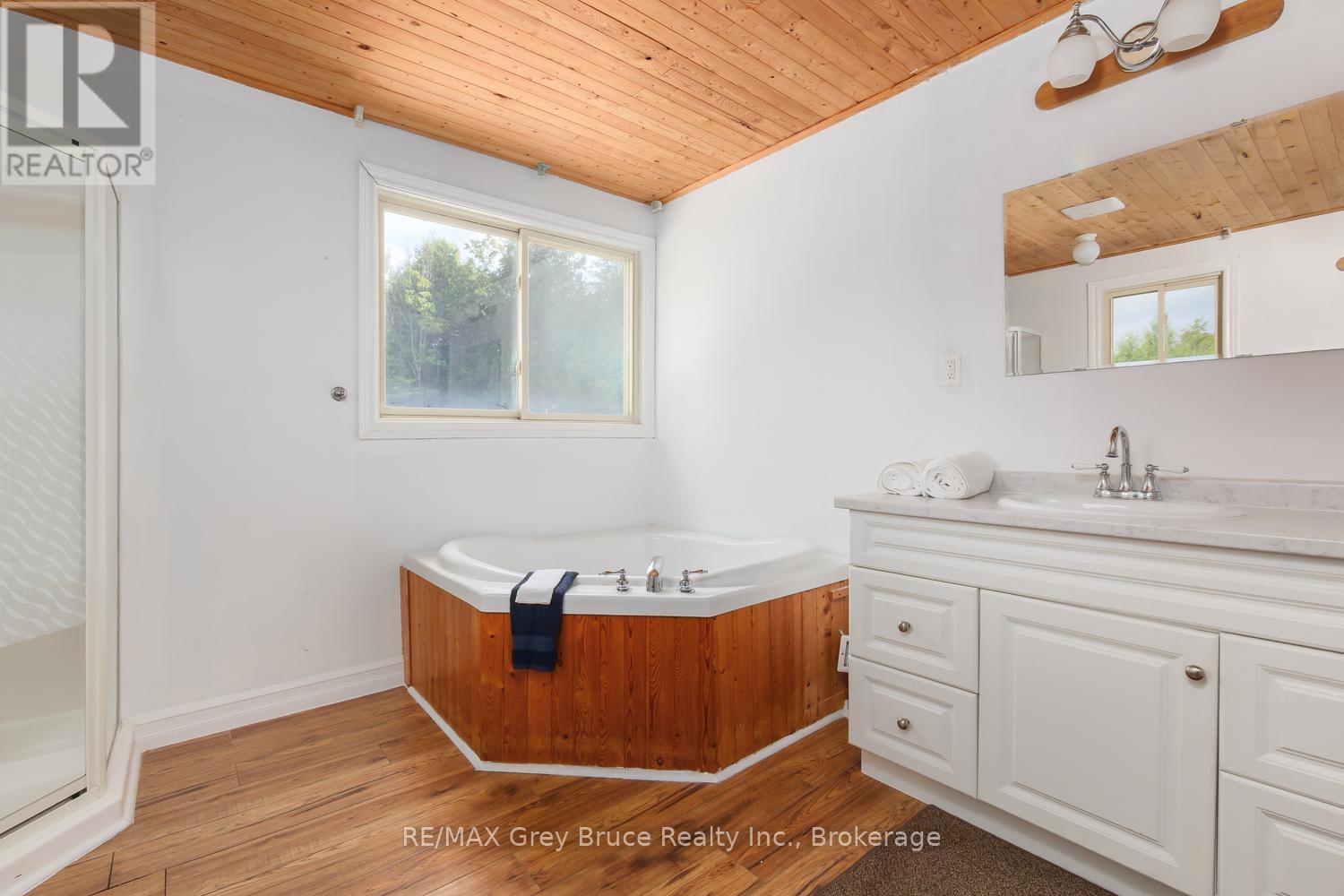 1477 HIGHWAY 6 HIGHWAY - Image 25
