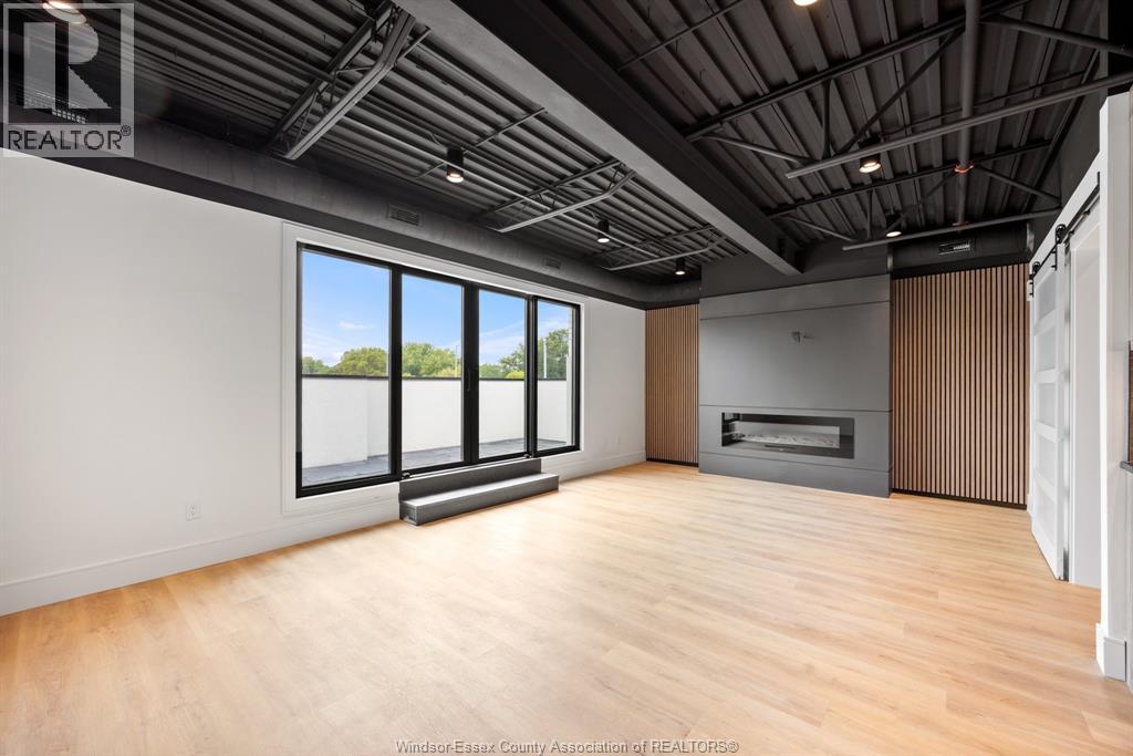 3850 DOUGALL Unit# 209, Windsor — photo 4