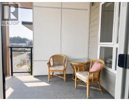 311 3564b Ryder Hesjedal Way, Colwood, BC V9C0V4 Photo 11
