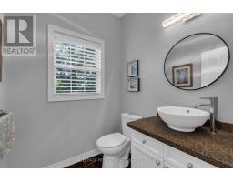 43 Vanderpost Crescent, Essa, ON L0L2N0 Photo 20