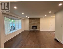 Main Floor - 86 Hamilton Drive, Newmarket, ON L3Y3E8 Photo 11