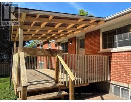 Main Floor - 86 Hamilton Drive, Newmarket, ON L3Y3E8 Photo 31