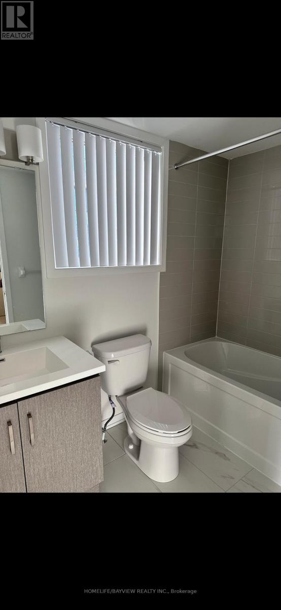 199 - 141 HONEYCRISP CRESCENT, Vaughan (Vaughan Corporate Centre) — photo 2