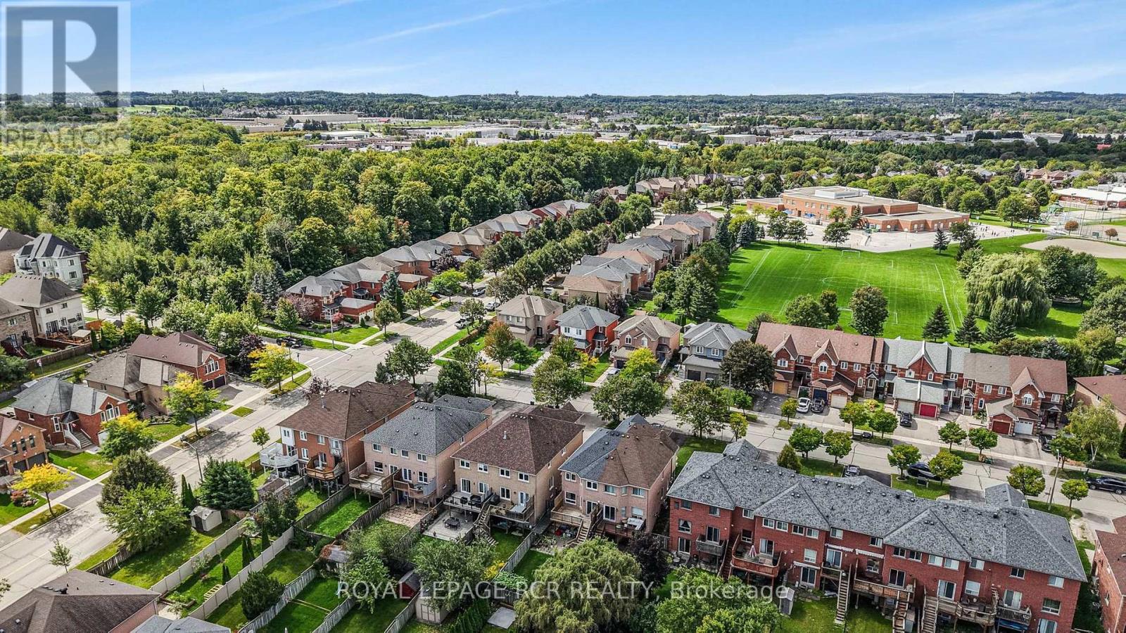 138 Primeau Drive, Aurora, ON photo 42