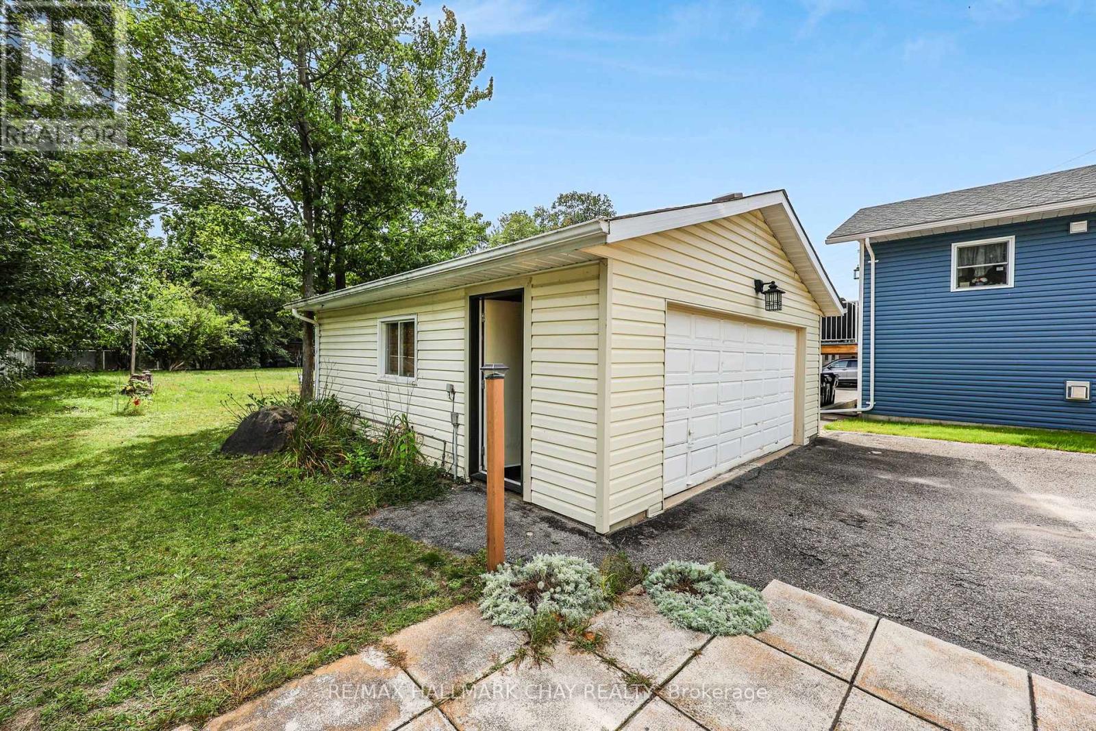 1475 RIVER ROAD W, Wasaga Beach — photo 4