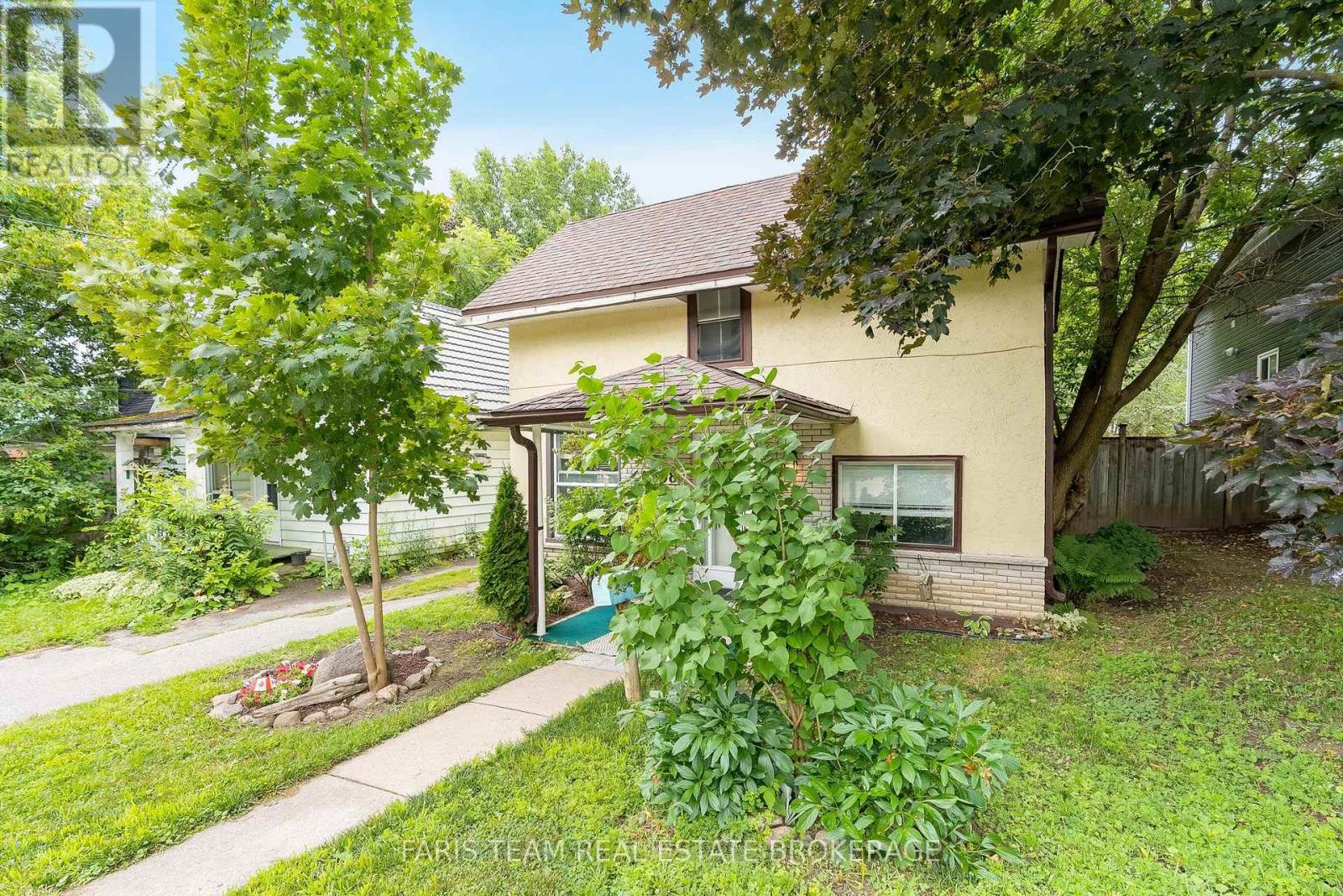 308 RUSSELL STREET, Midland — photo 2
