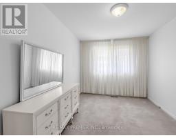 12 Goldcrest Boulevard, Toronto, ON M6L2X5 Photo 13