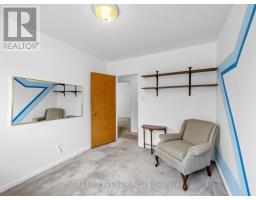 12 Goldcrest Boulevard, Toronto, ON M6L2X5 Photo 14