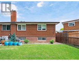 12 Goldcrest Boulevard, Toronto, ON M6L2X5 Photo 21