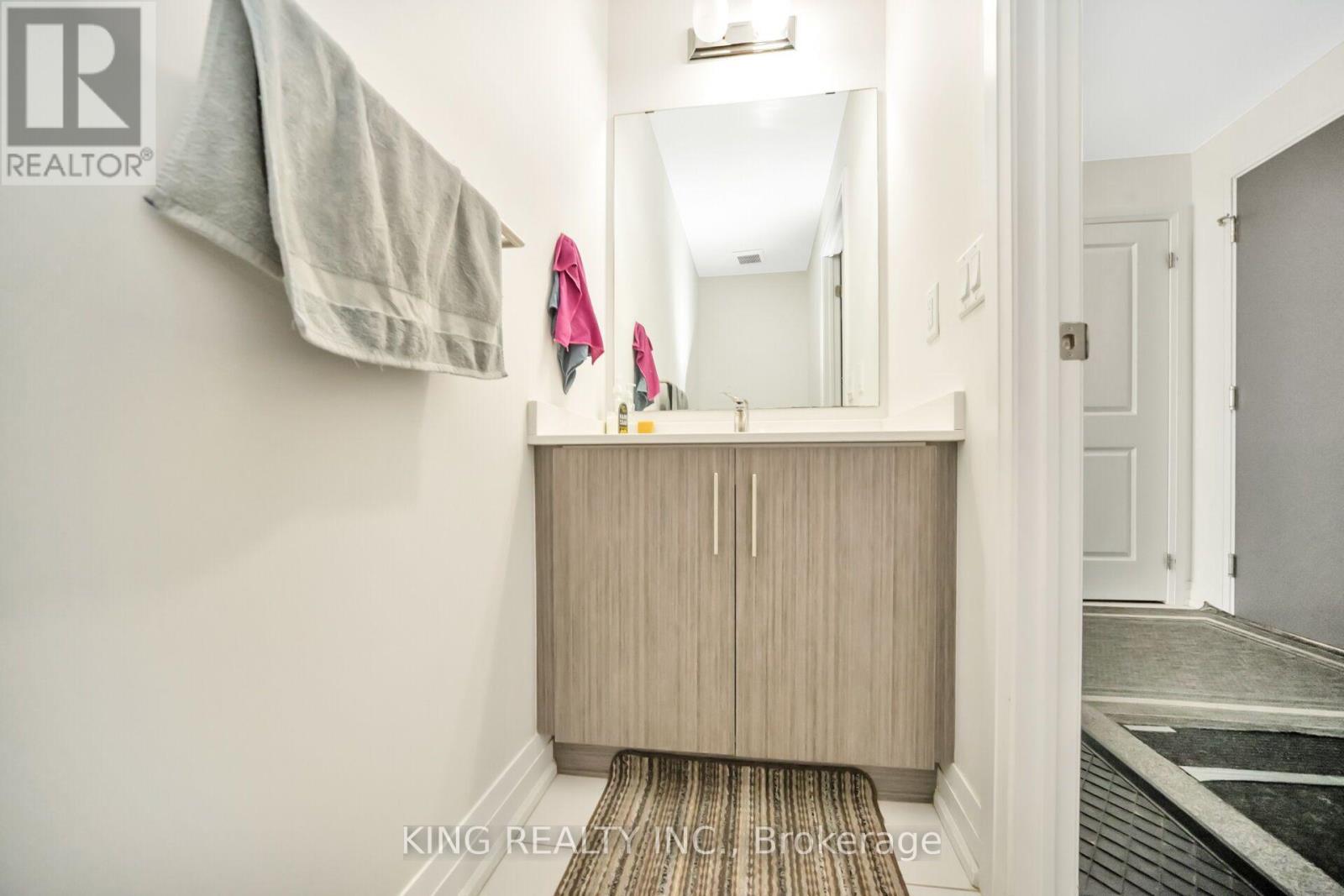 #337 85 ATTMAR DRIVE - 32
