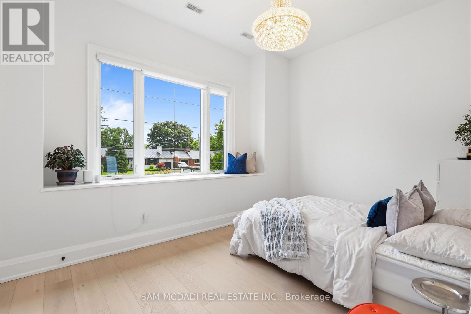 1750 LINCOLNSHIRE BOULEVARD - Image 16
