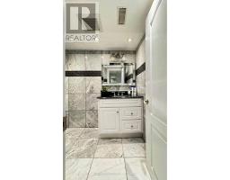 3551 Burningelm Crescent, Mississauga, ON L4Y3L2 Photo 6
