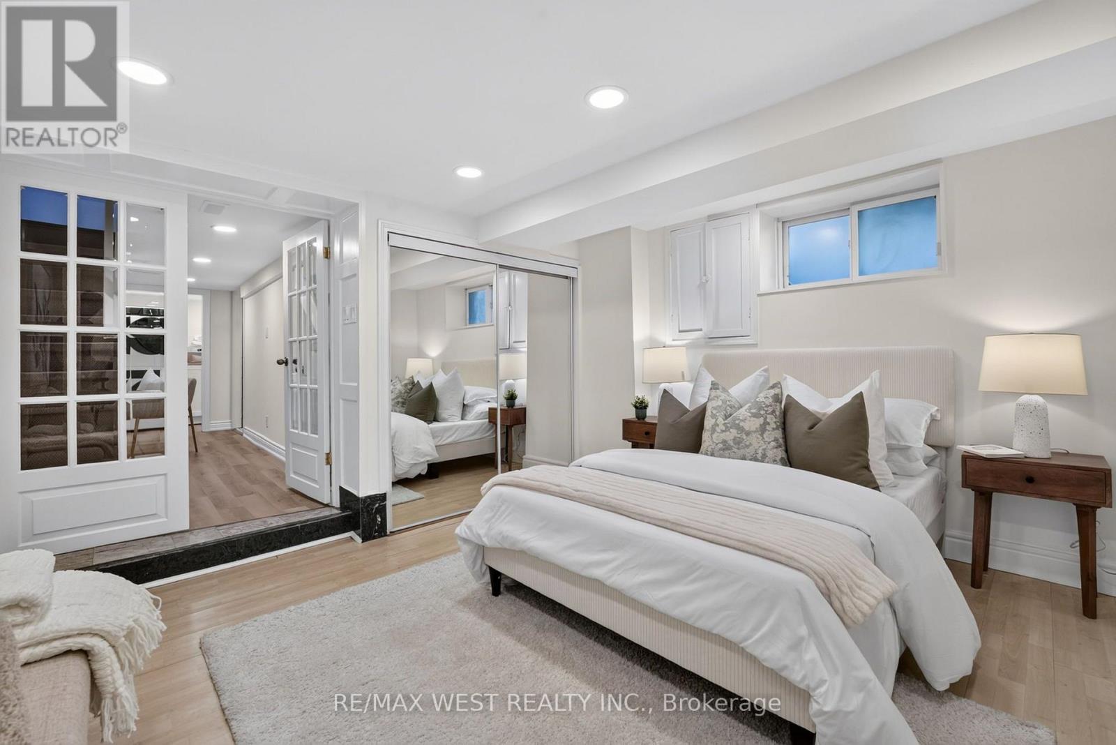 47 DEFOREST ROAD - 23