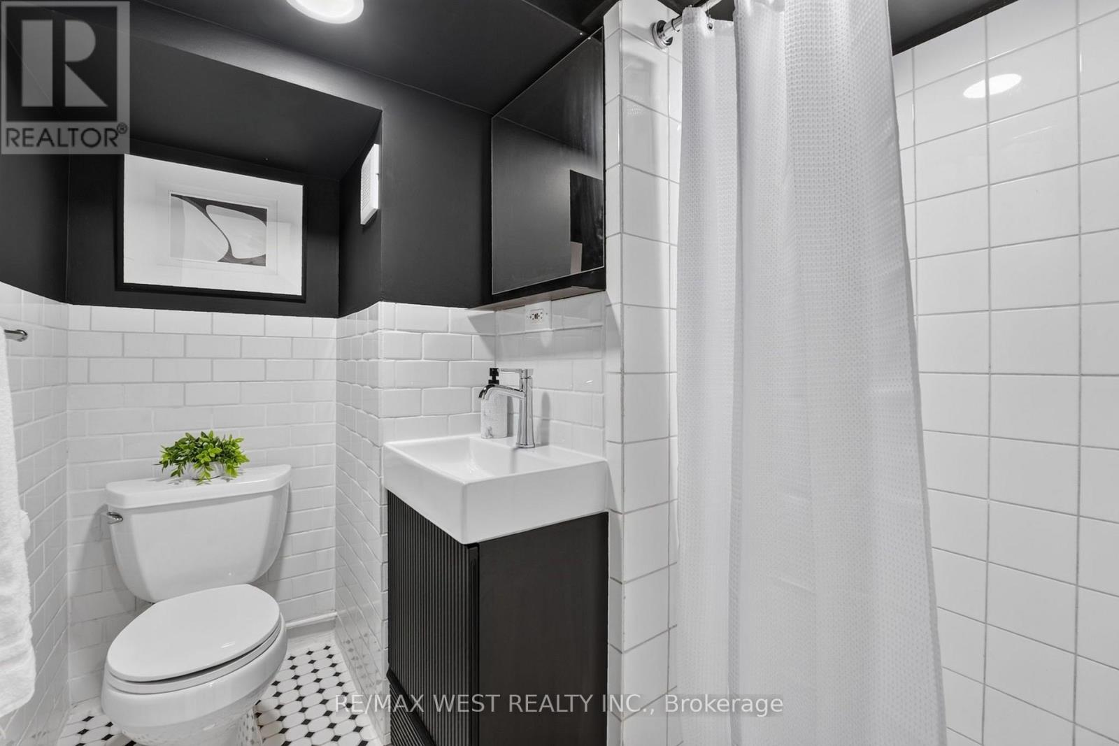 47 DEFOREST ROAD - Image 26