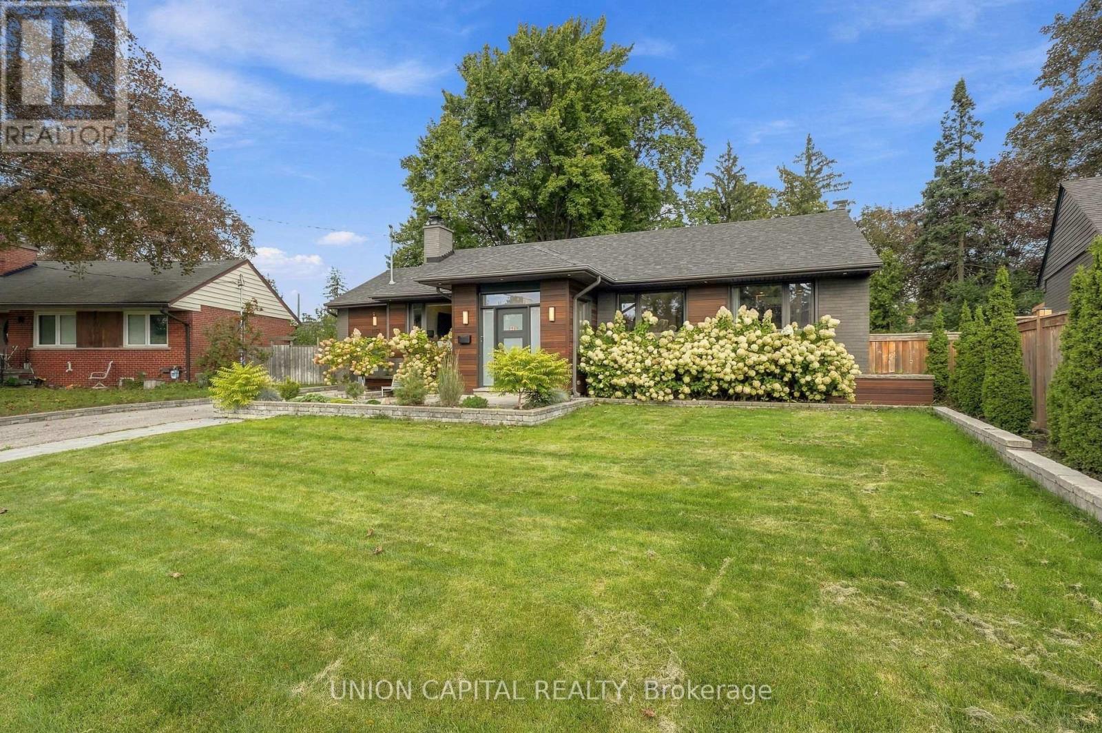 1563 SKYLINE DRIVE, Mississauga (Lakeview) — photo 3