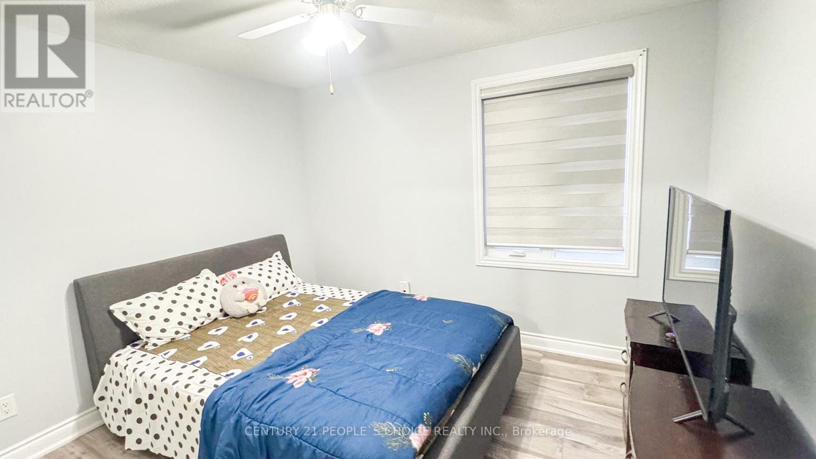7 DALRAITH CRESCENT, Brampton (Southgate) — photo 5