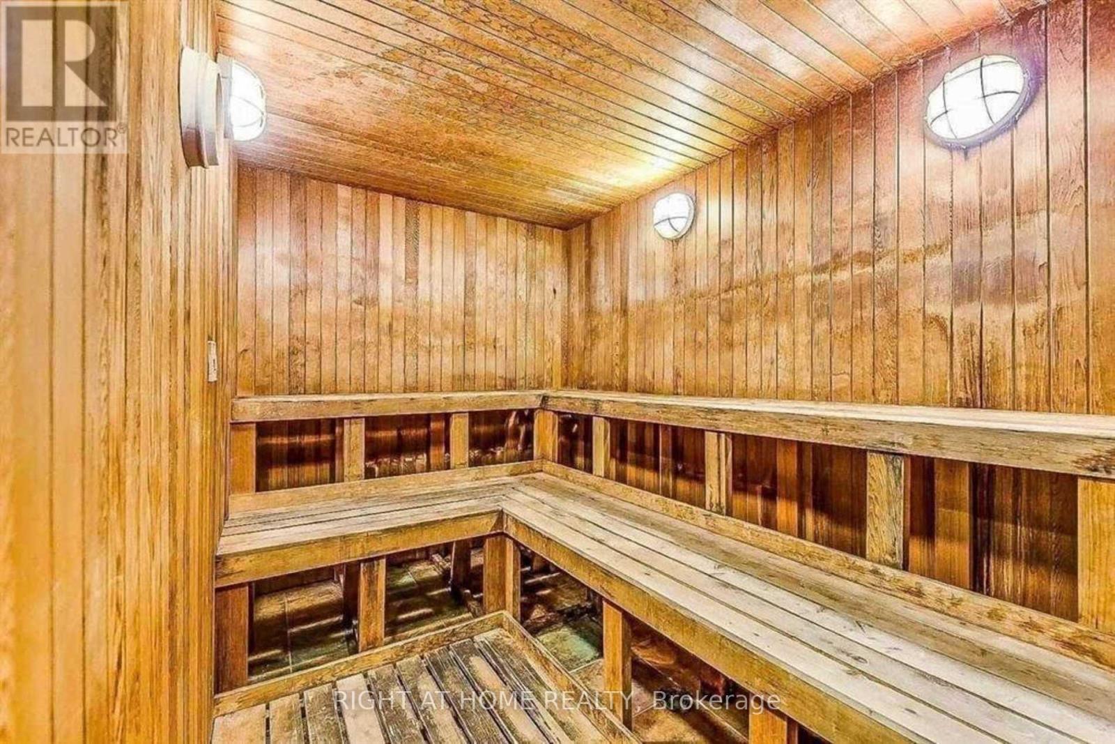 #512 349 RATHBURN ROAD W - Image 12