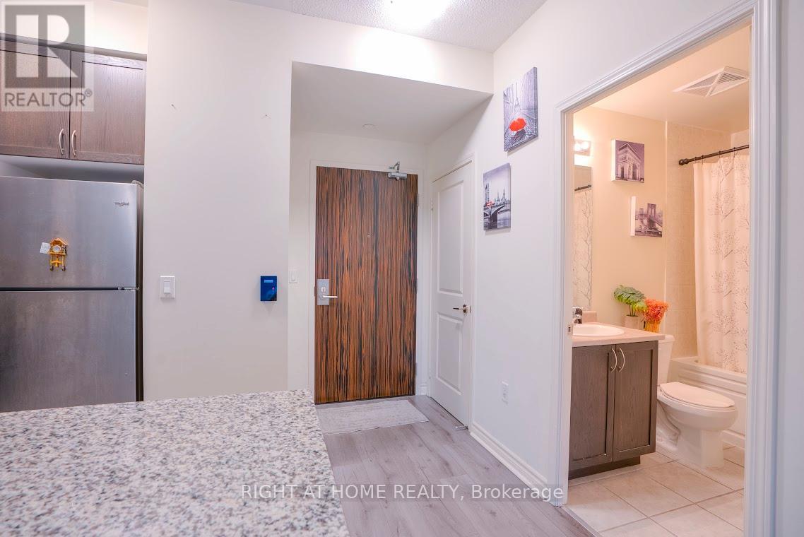 #512 349 RATHBURN ROAD W - Image 16