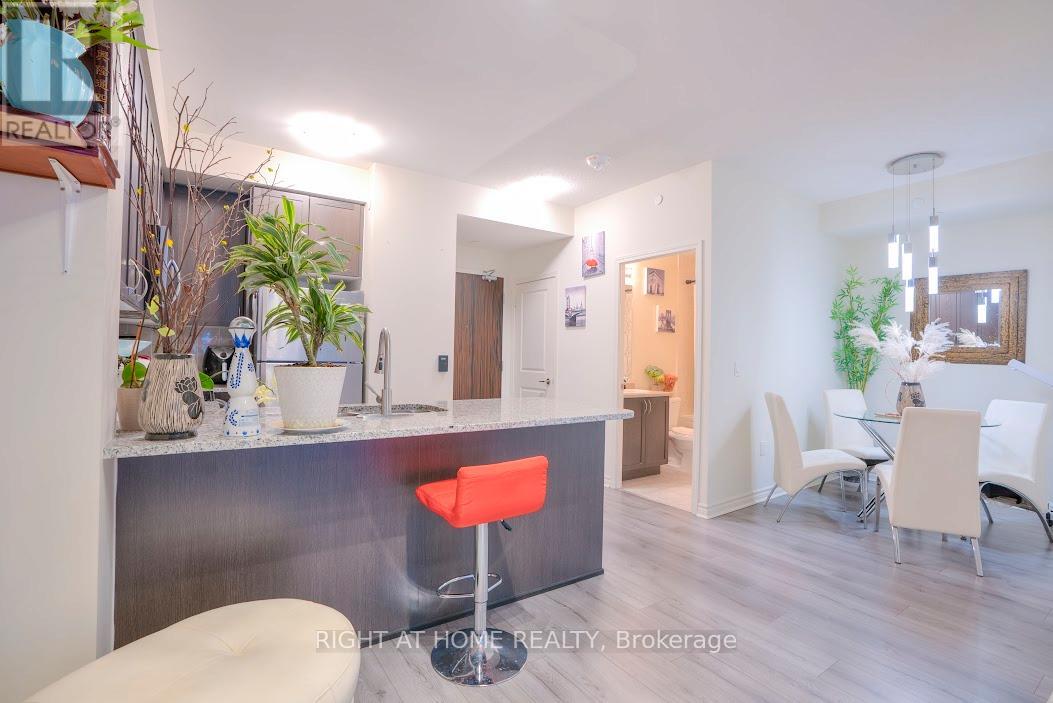 #512 349 RATHBURN ROAD W - Image 23