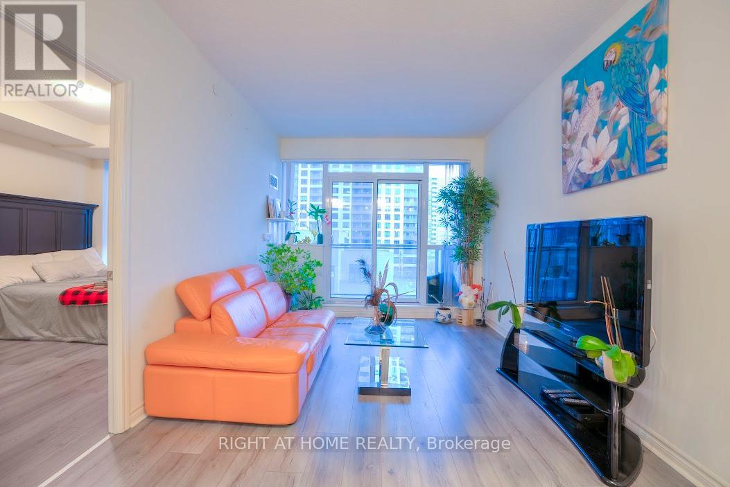 #512 349 RATHBURN ROAD W - Image 27