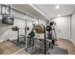 23 Mcknight Avenue, Hamilton, ON L8B0R5 Photo 31
