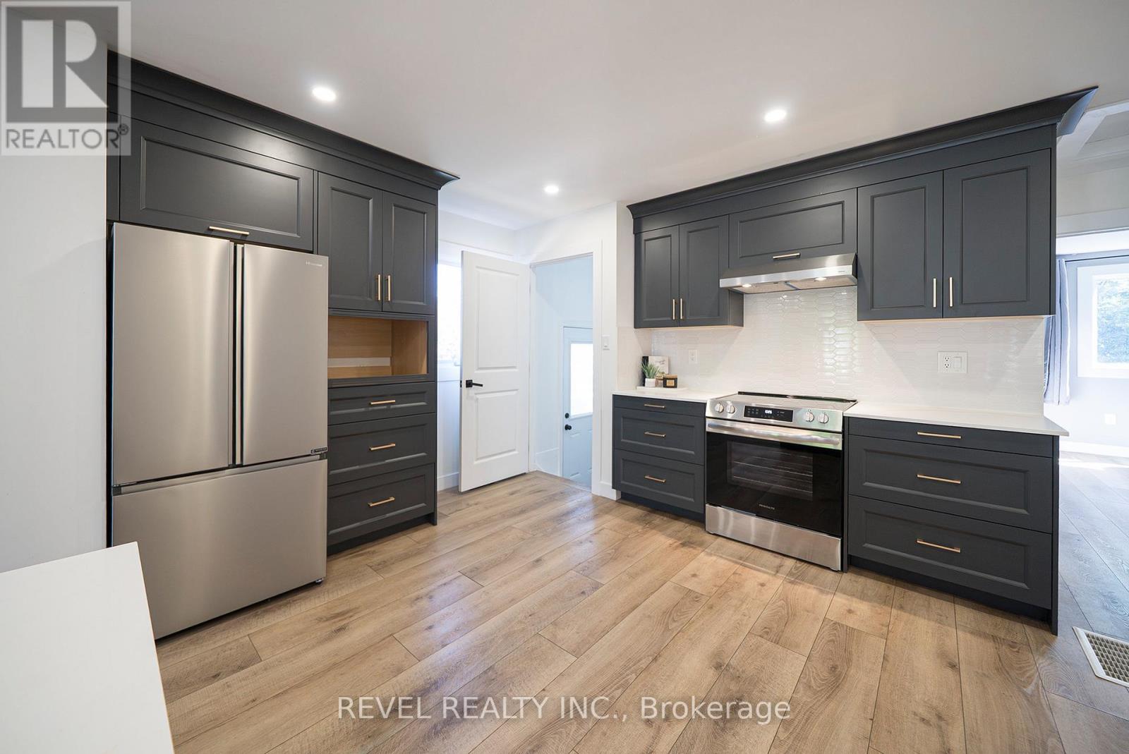 17 FLYNN AVENUE - Image 11