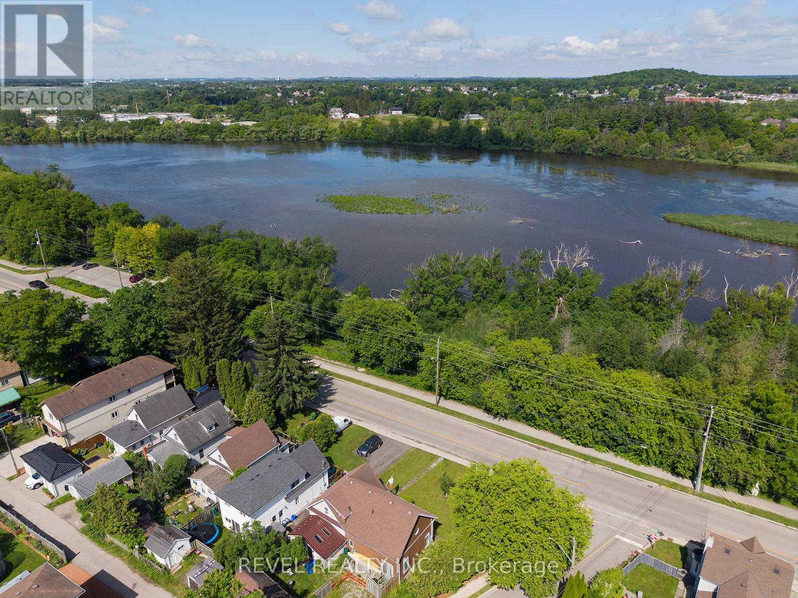 17 FLYNN AVENUE - Image 42