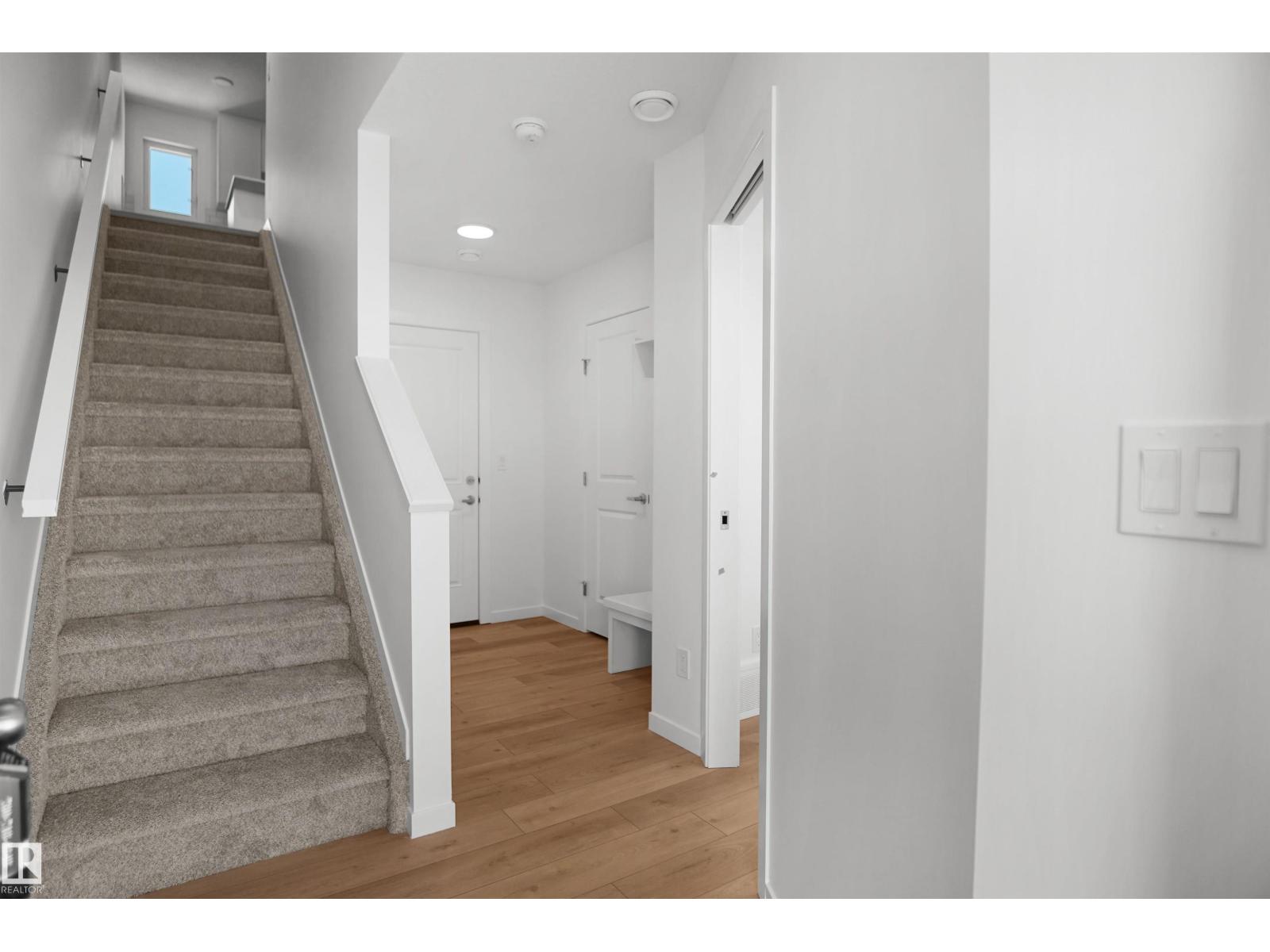 2708 Alces WY SW, Edmonton — photo 3