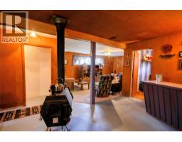 Kitchen - 4771 Burns Avenue, Canal Flats, BC V0B1B0 Photo 14