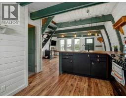 35 Mount Vista Drive, Hill Spring, AB T0K1E0 Photo 19