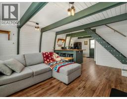 35 Mount Vista Drive, Hill Spring, AB T0K1E0 Photo 12