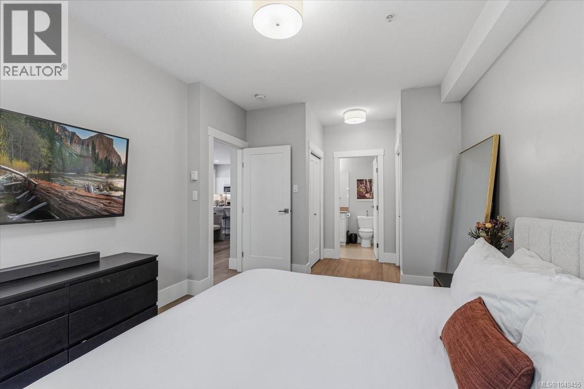 #201 5934 NELSON Rd - 18