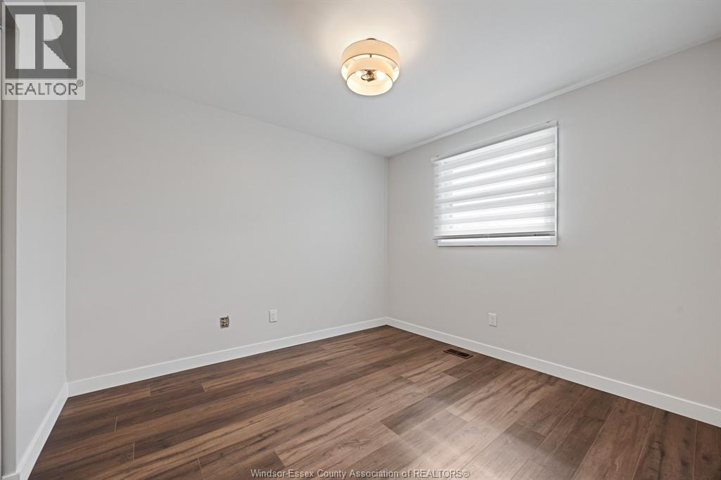 945 LAURIER - Image 20