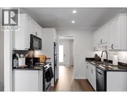 Kitchen - 945 Laurier, Lasalle, ON N9J1M9 Photo 10