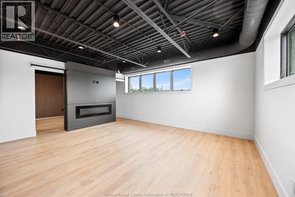 3850 DOUGALL Unit# 208, Windsor — photo 5