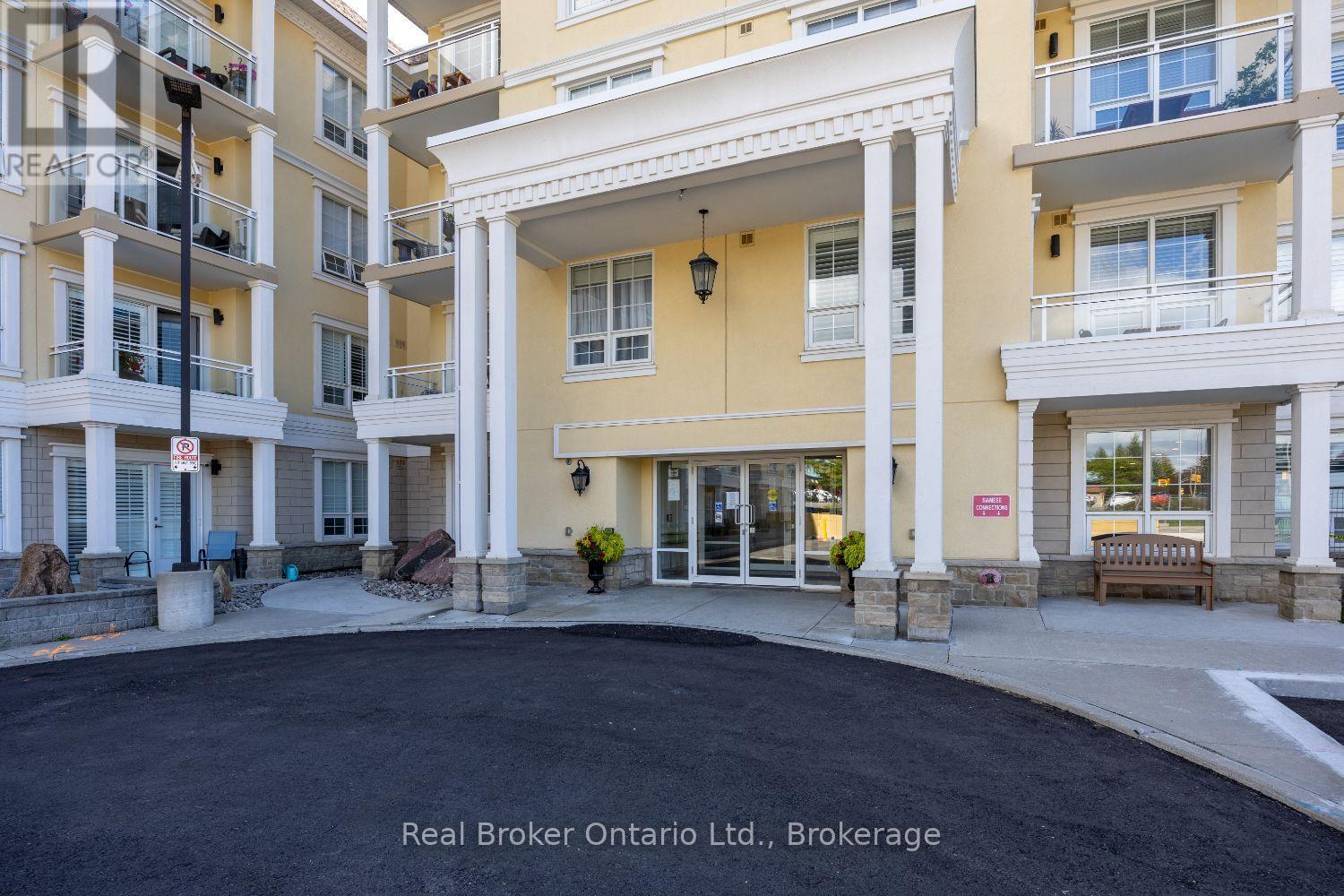 216 - 21 BROOKHOUSE DRIVE, Clarington (Newcastle) — photo 4