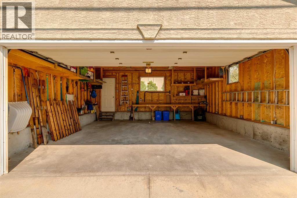 415 51 Avenue SW - 31