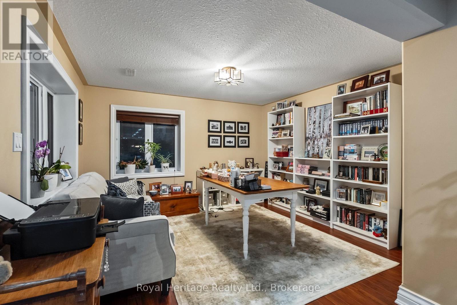 987 SHARPE LINE - Image 37